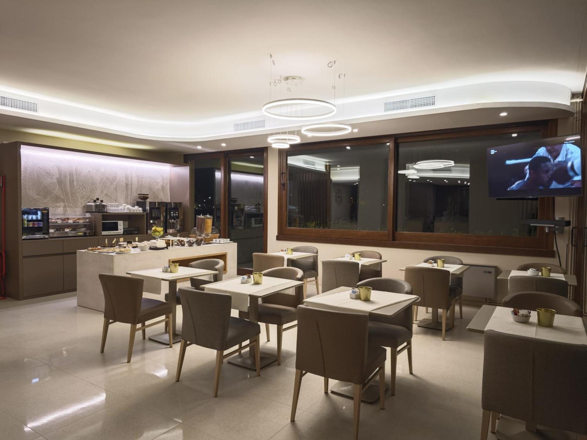 Albergo Grappolo D'Oro Montebelluna Buitenkant foto