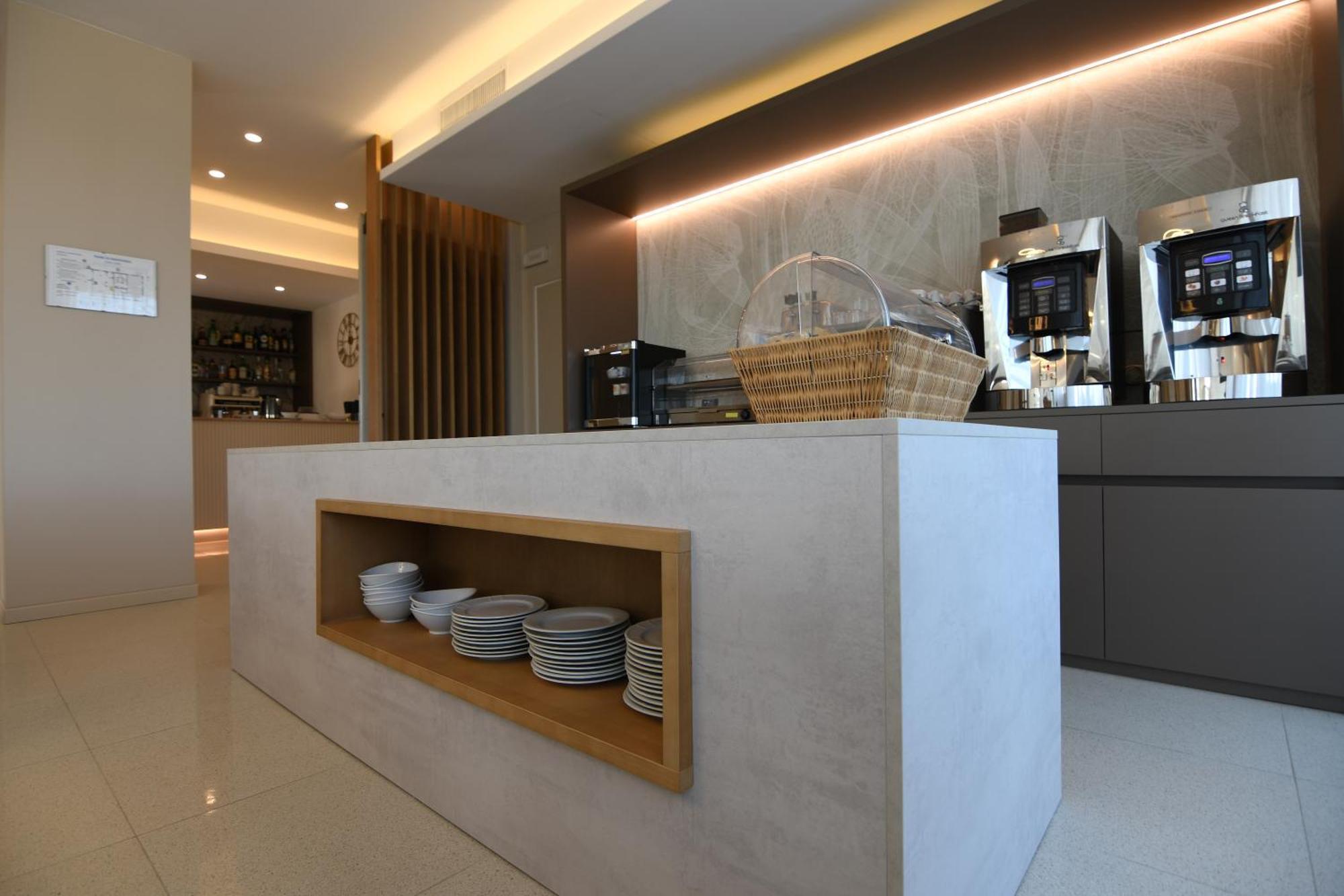 Albergo Grappolo D'Oro Montebelluna Buitenkant foto