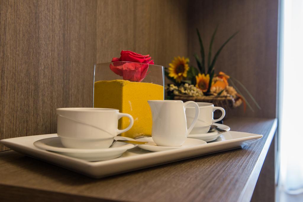 Albergo Grappolo D'Oro Montebelluna Buitenkant foto